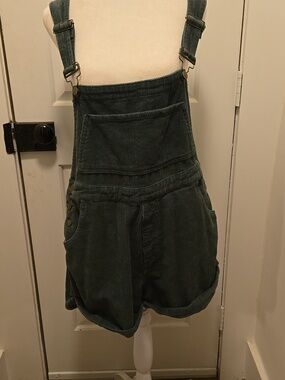 Princess Polly Corduroy Overall Shorts Size 8